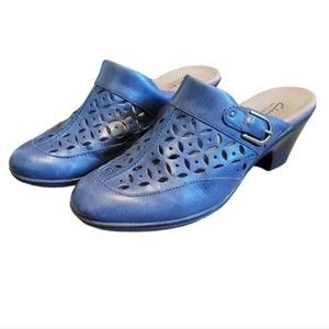 Clarks Bendables Womens Laser Cut Leather Comfort Heeled Clogs Size 7.5 Navy